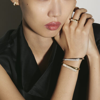 INSIDE/OUT Diamond Flip Bangle, 18K Yellow Gold INSIDE/OUT Diamond Flip Bangle, 18K Yellow Gold, large