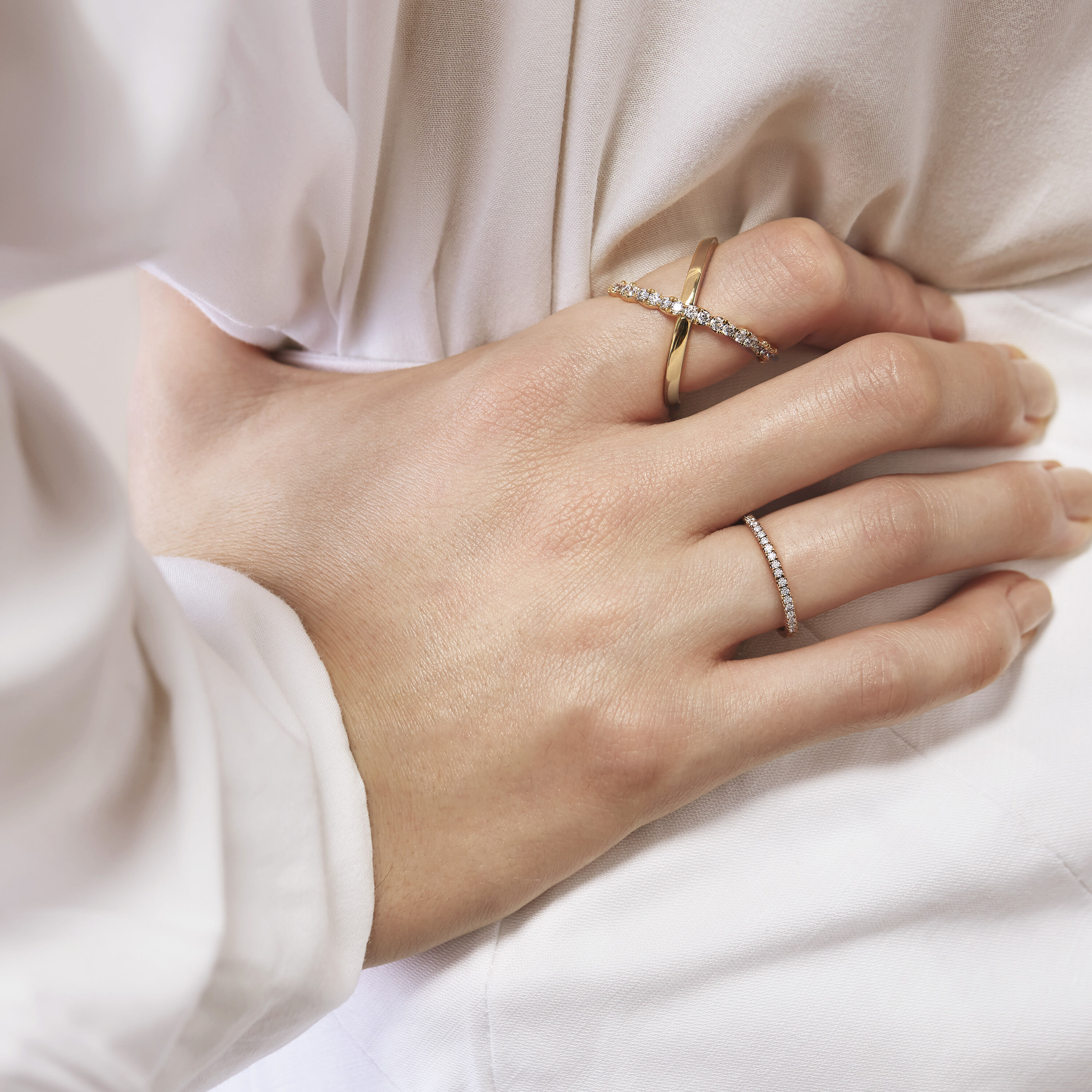 Lorelei Criss Cross Ring, 18K Yellow Gold, large