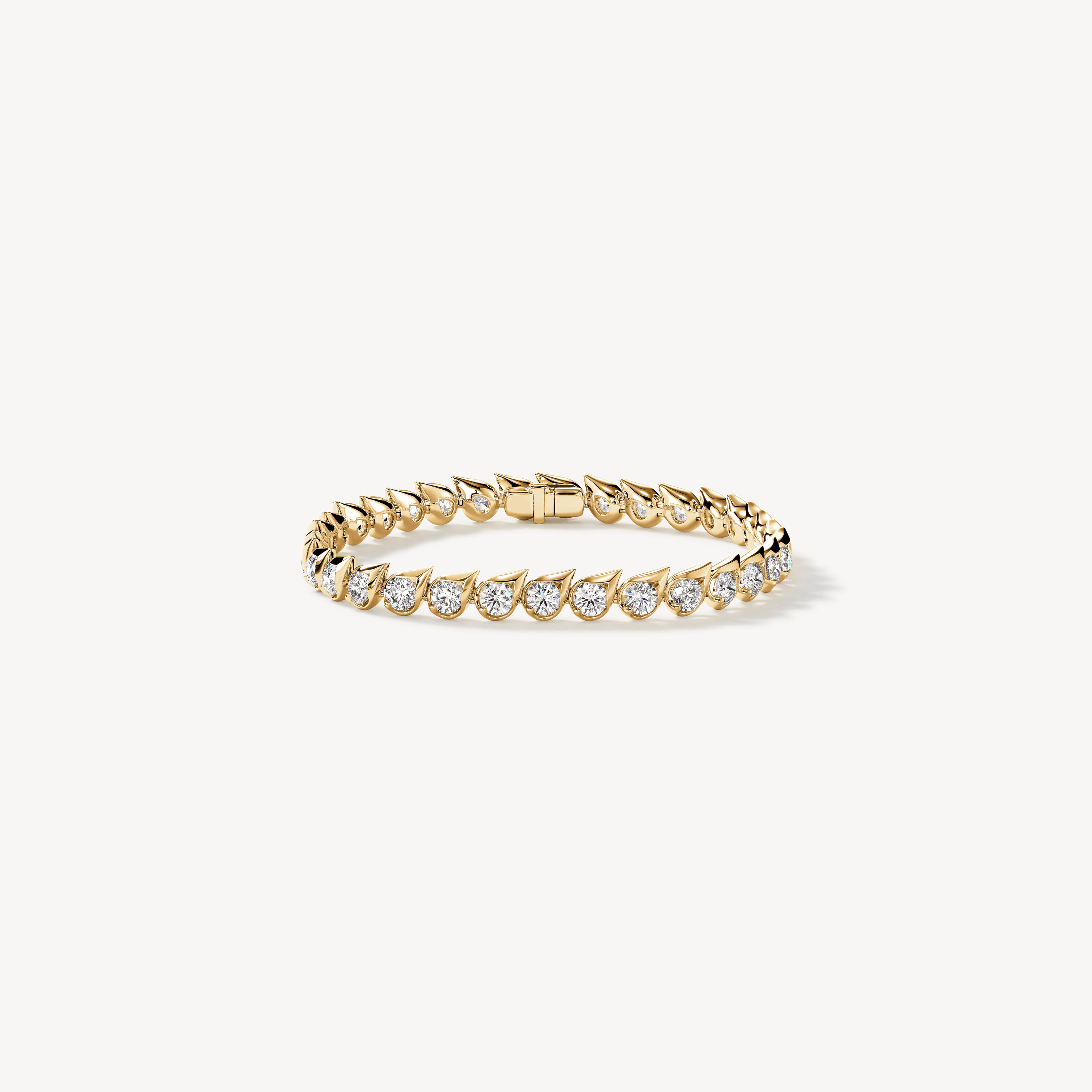 LU Droplet Bracelet, 18K Yellow Gold, large