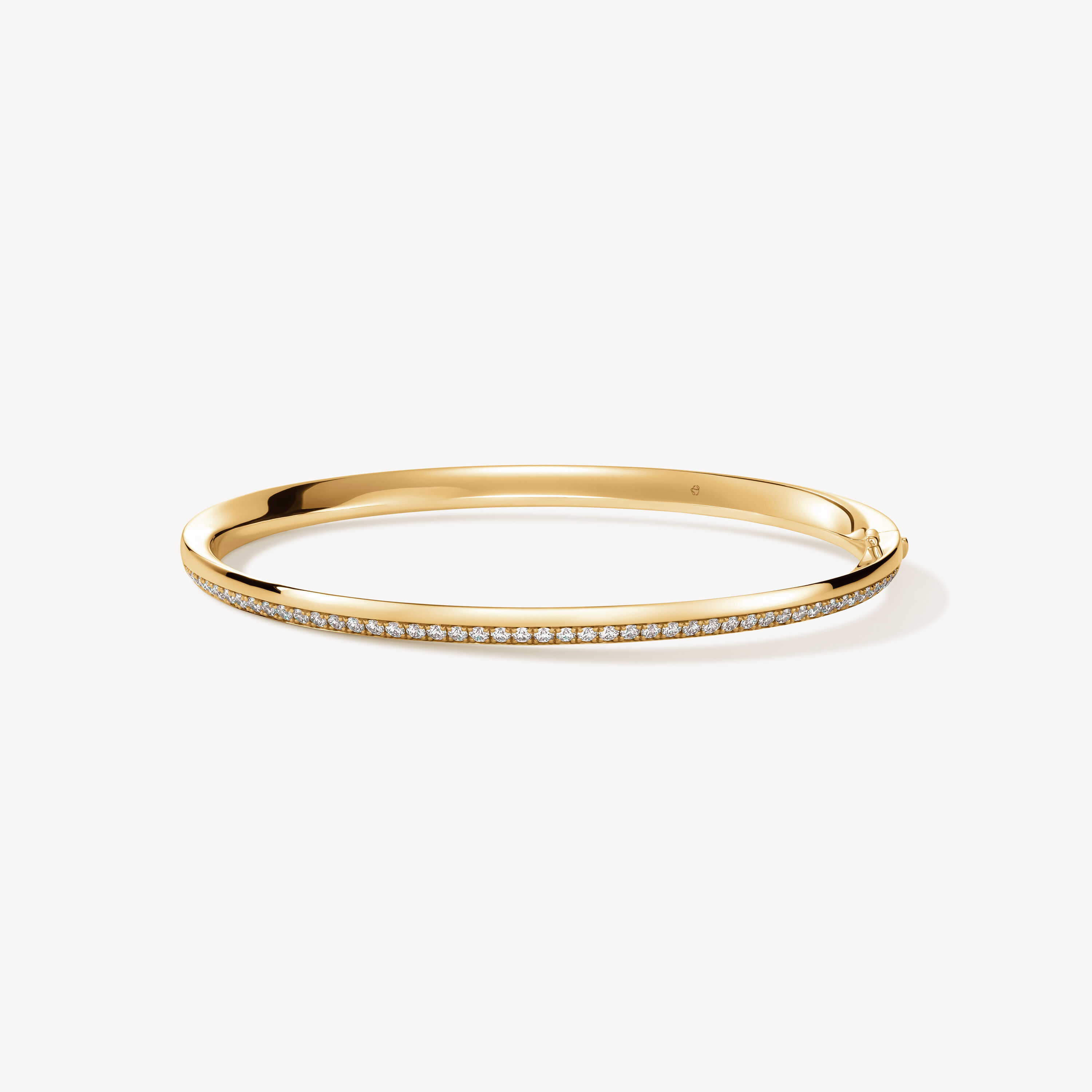 Barre Pav&eacute; Bangle, 18K Yellow Gold, large
