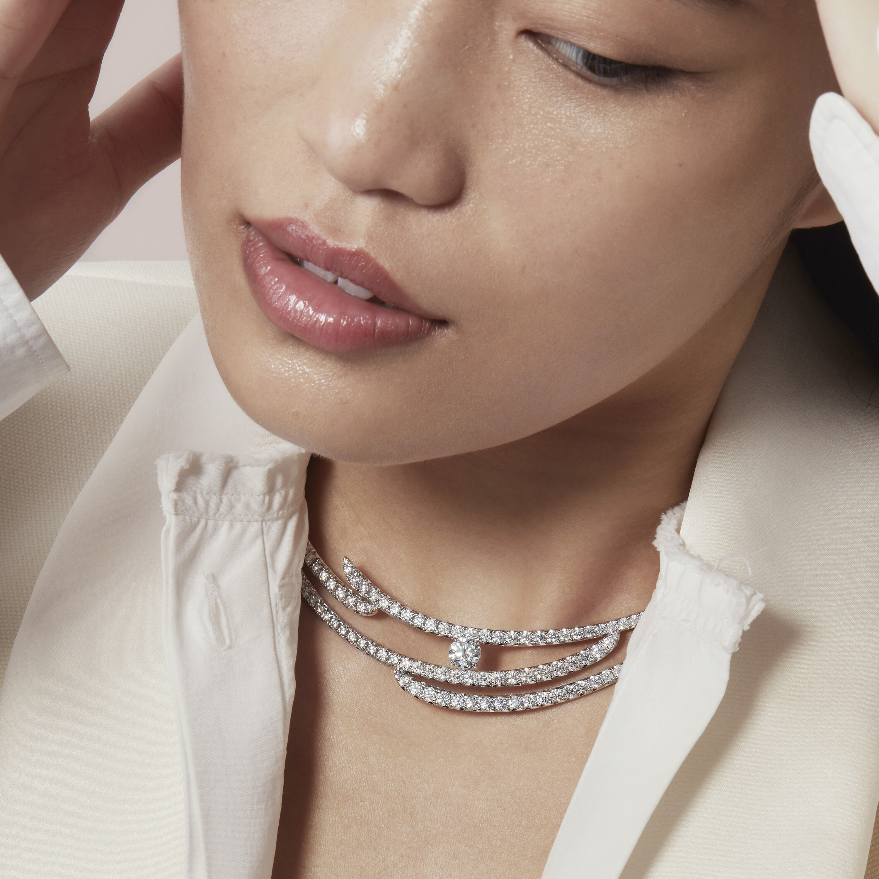 VELA French Cut Pav&eacute; Collar, 18K Yellow Gold, large