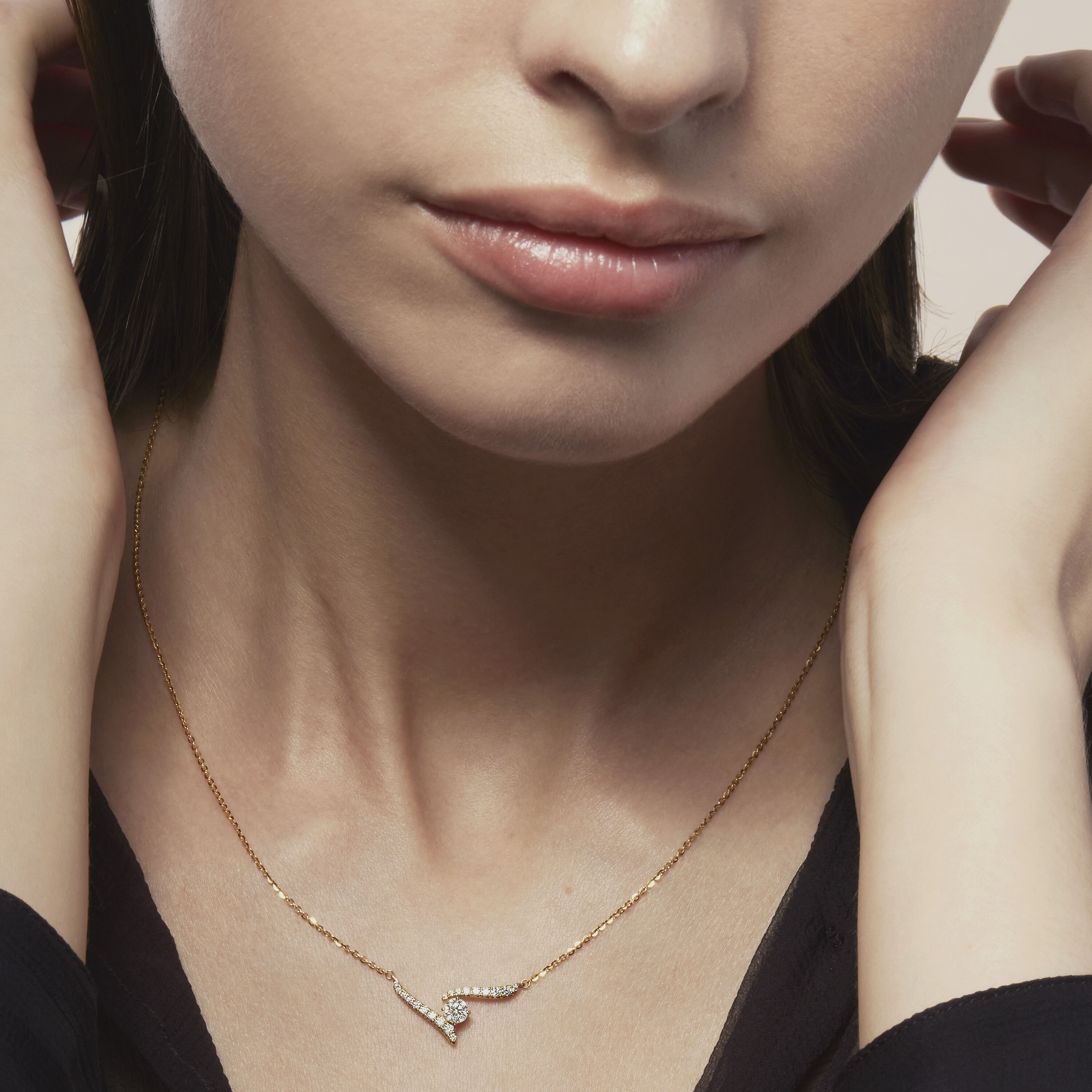 Vela Crossover Pendant, 18K Rose Gold, large