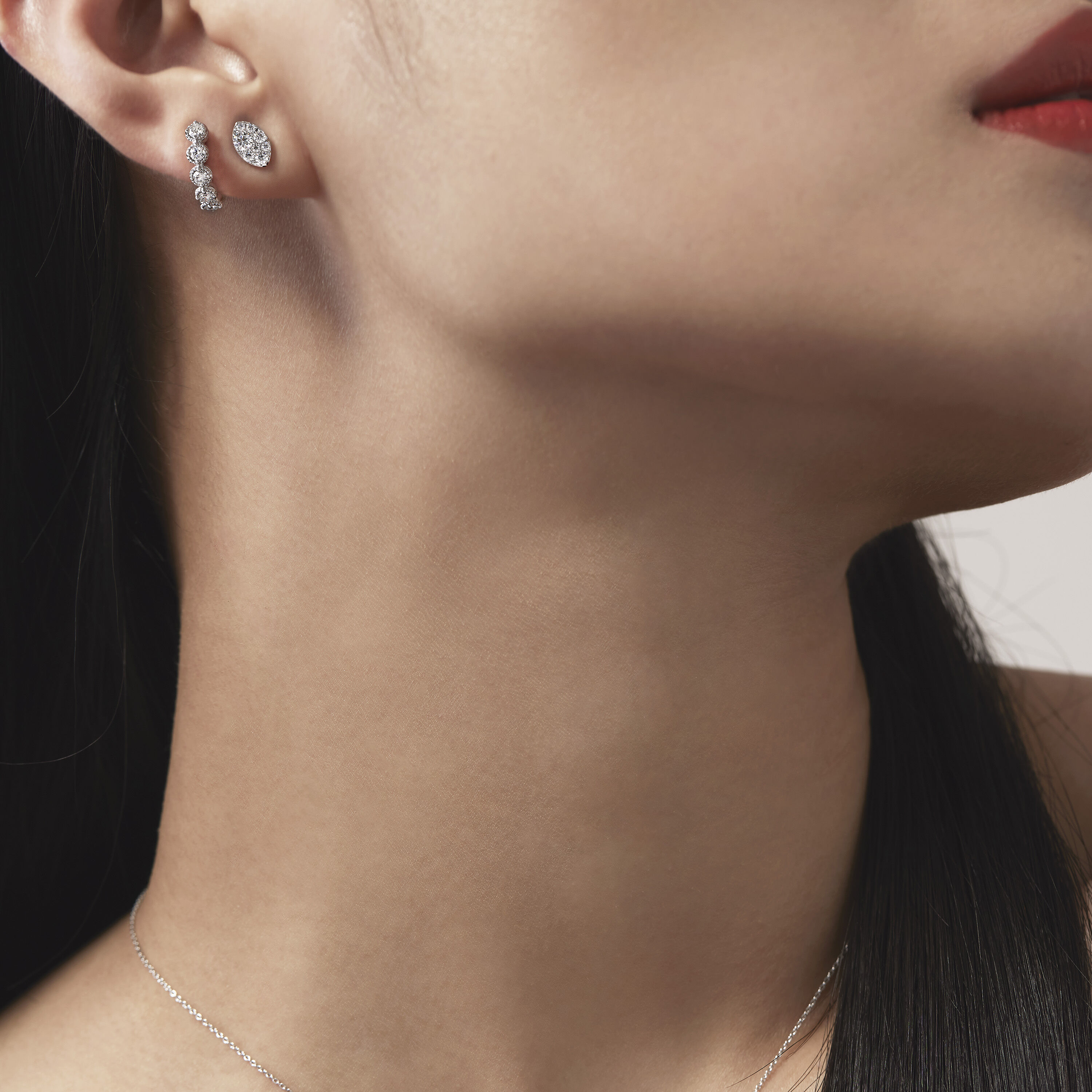 Tessa Navette Earrings, 18K Yellow Gold, large