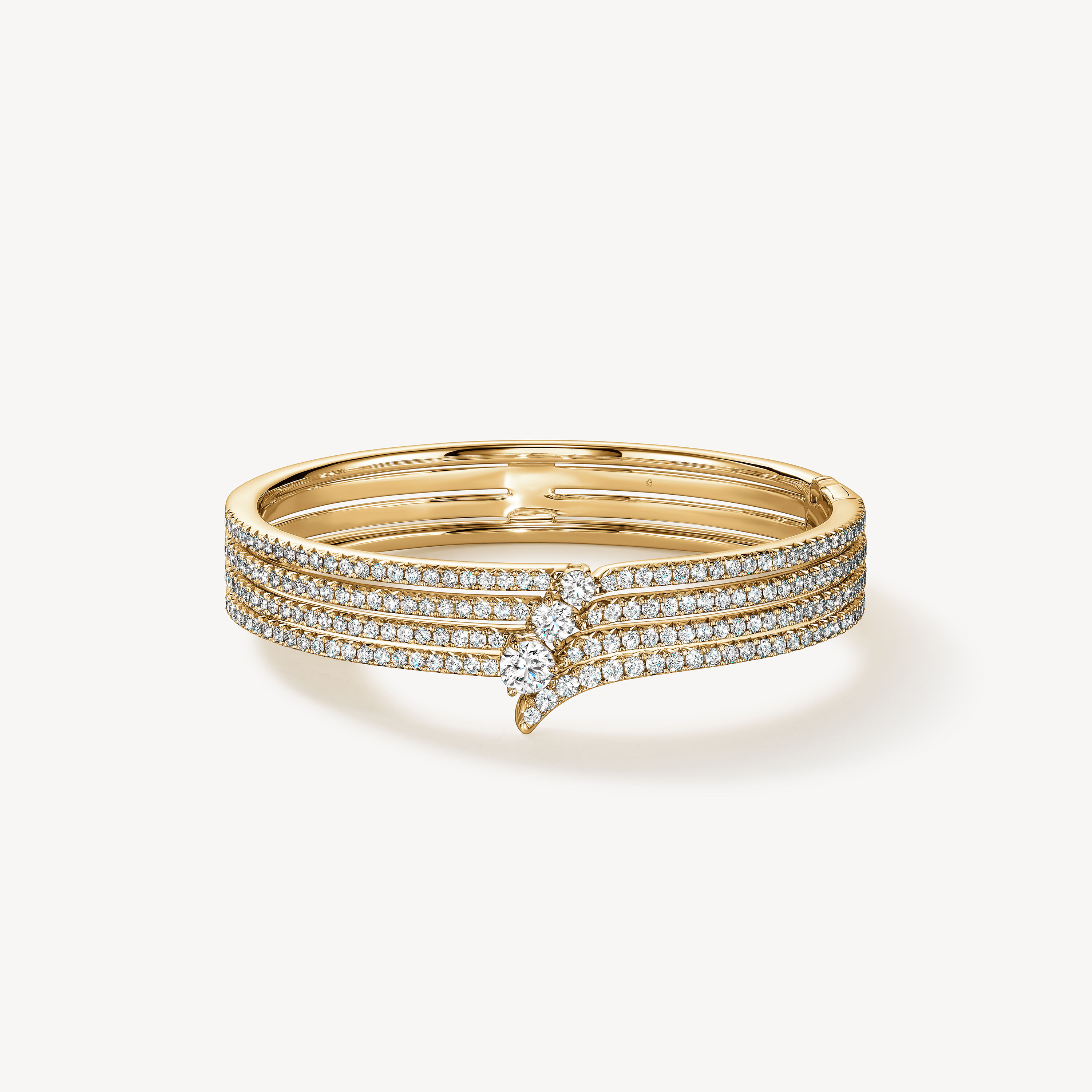 VELA French Cut Pav&eacute; Diamond Bangle, 18K Yellow Gold, large