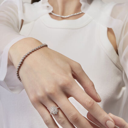 Temptation Three-Prong Bracelet, 18K Yellow Gold, large