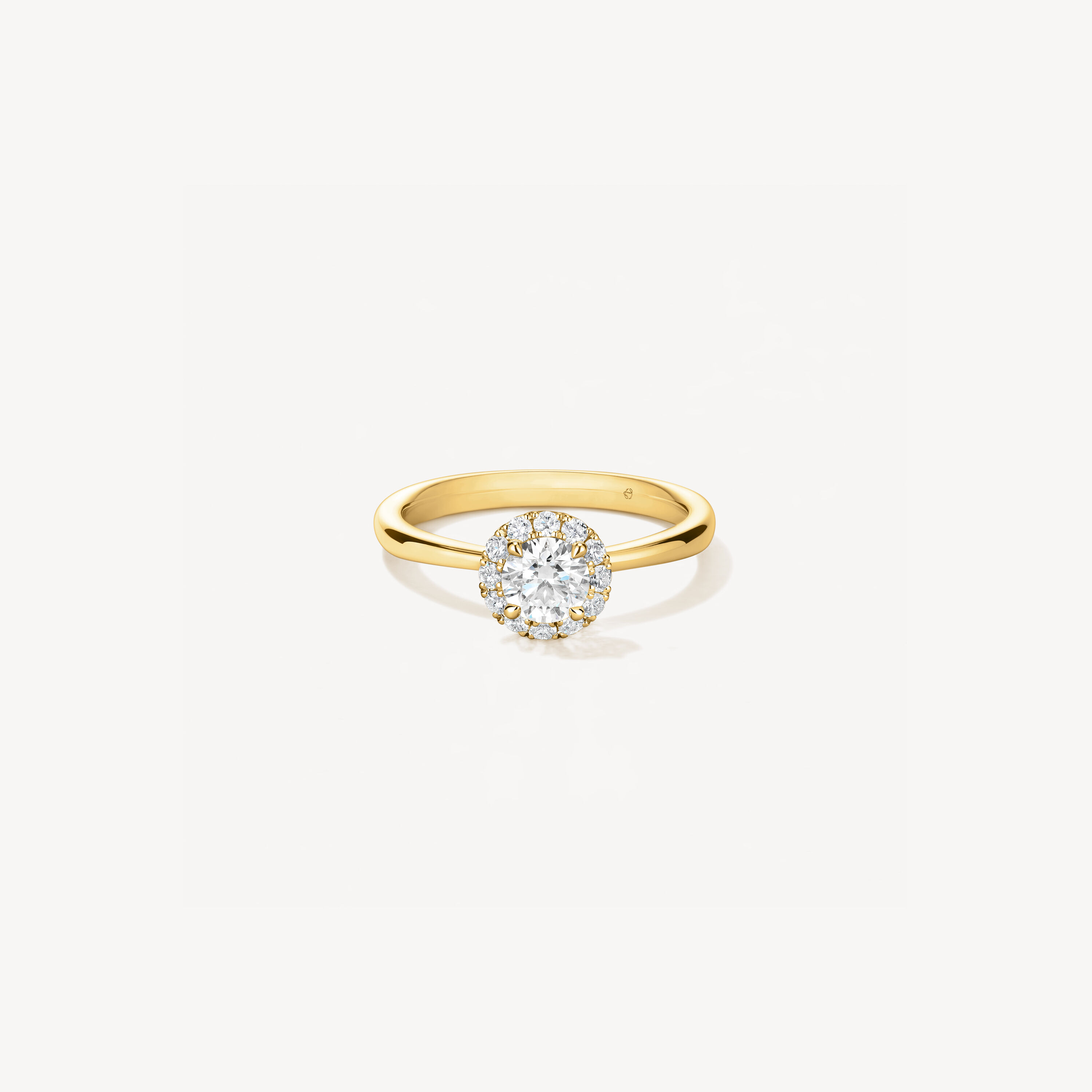 VELA Halo Ring, 18K Yellow Gold, large