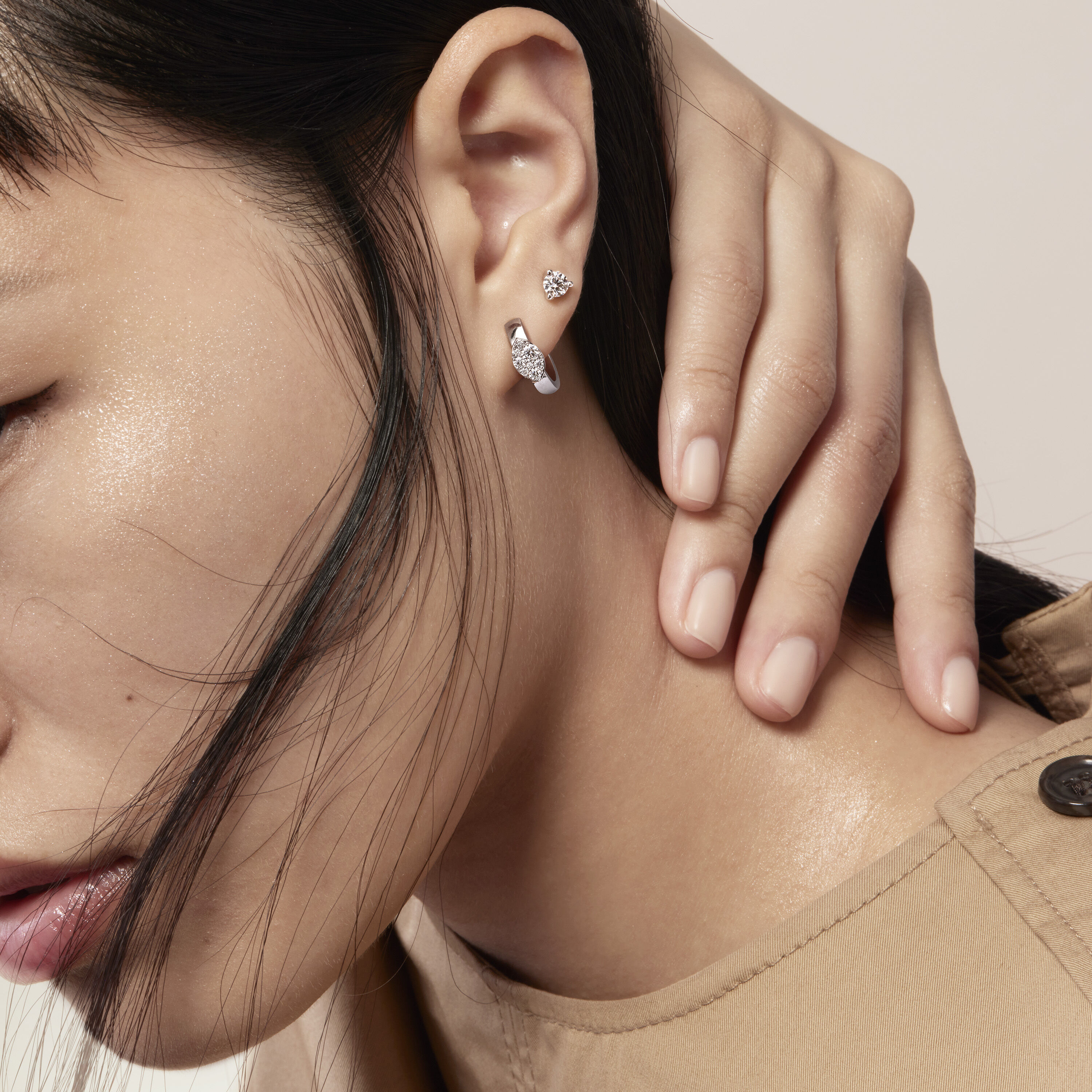 Tessa Navette Huggies, 18K Yellow Gold, large