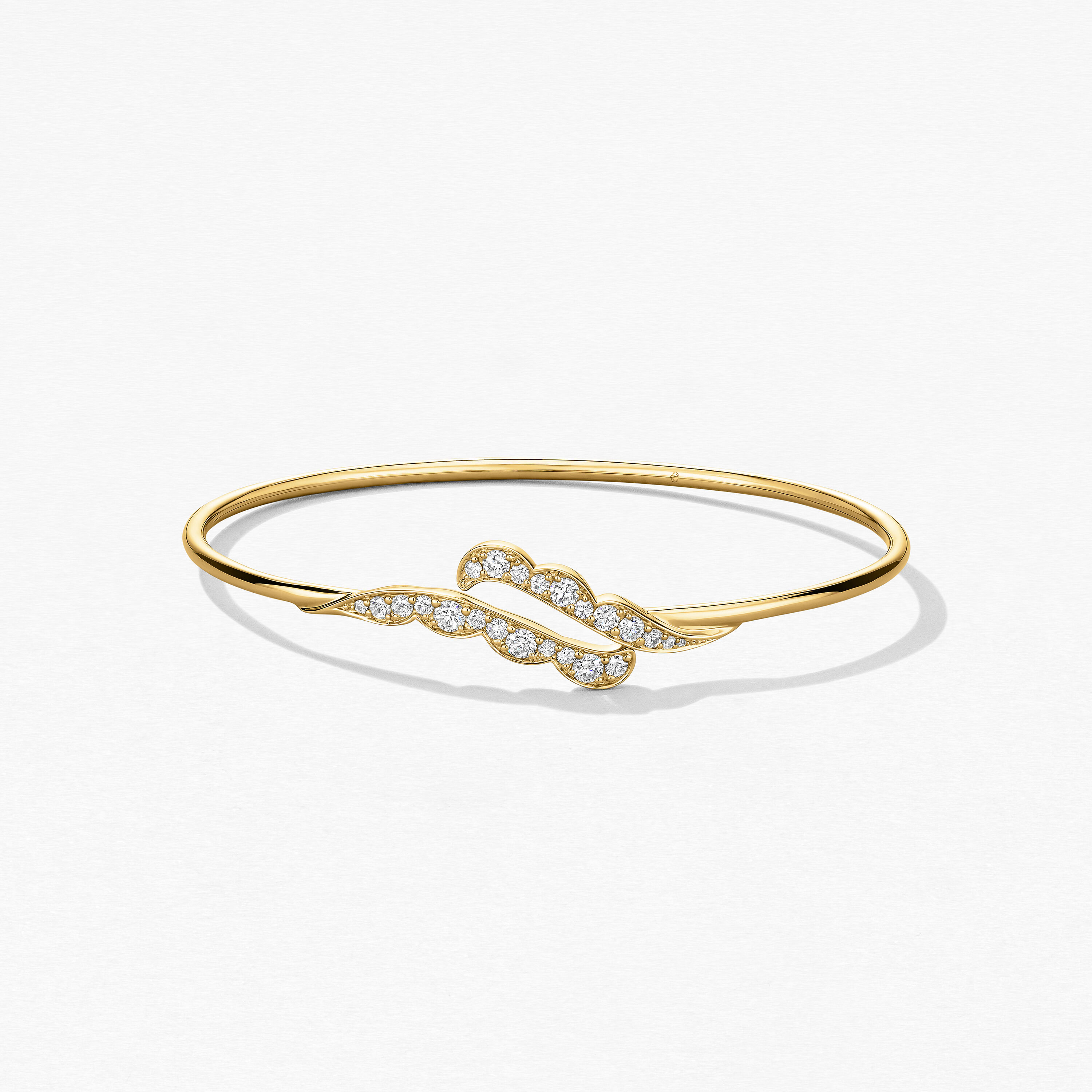 Lorelei Ribbon Flexi Bangle, 18K Yellow Gold, large
