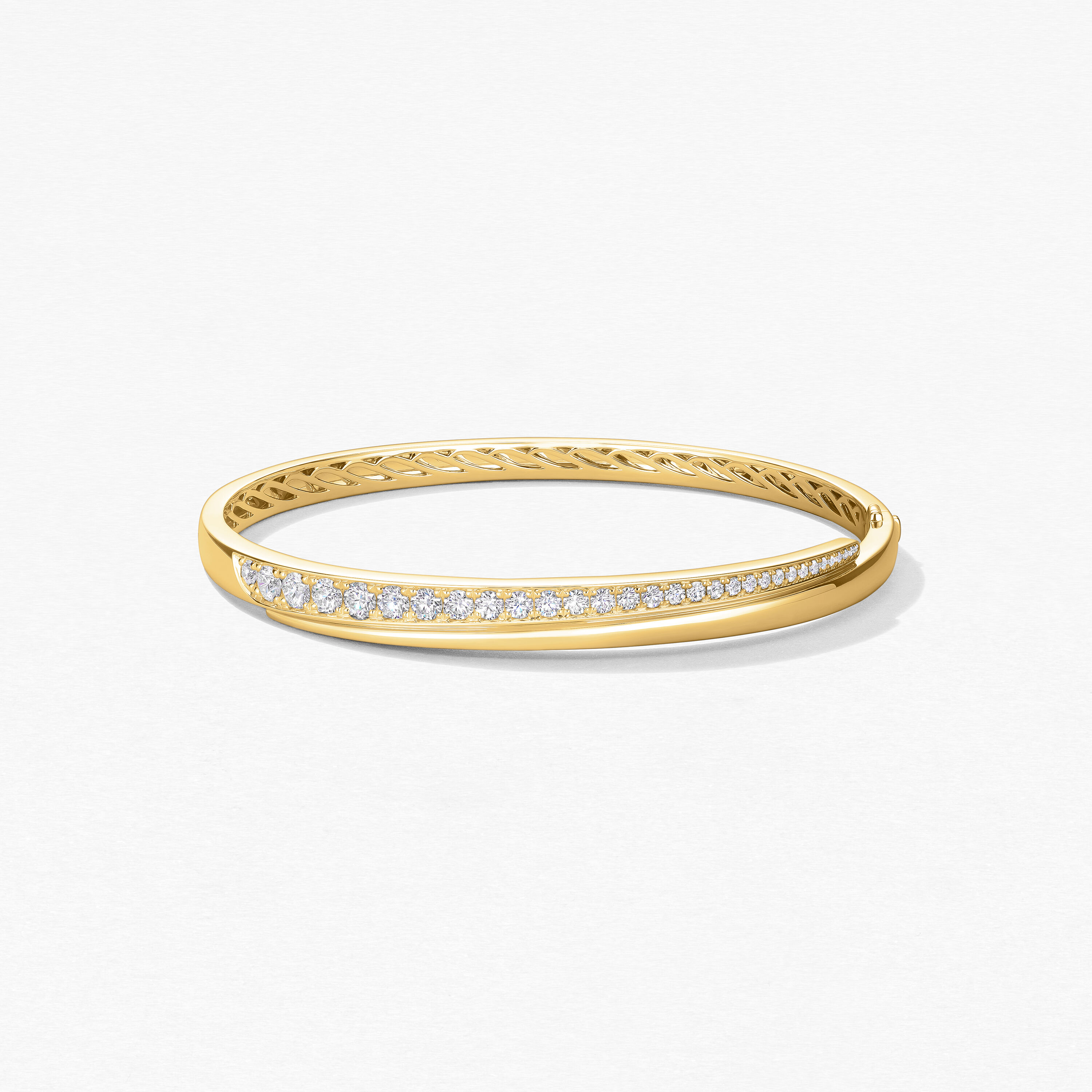 Vela Crossover Bangle, 18K Yellow Gold, large