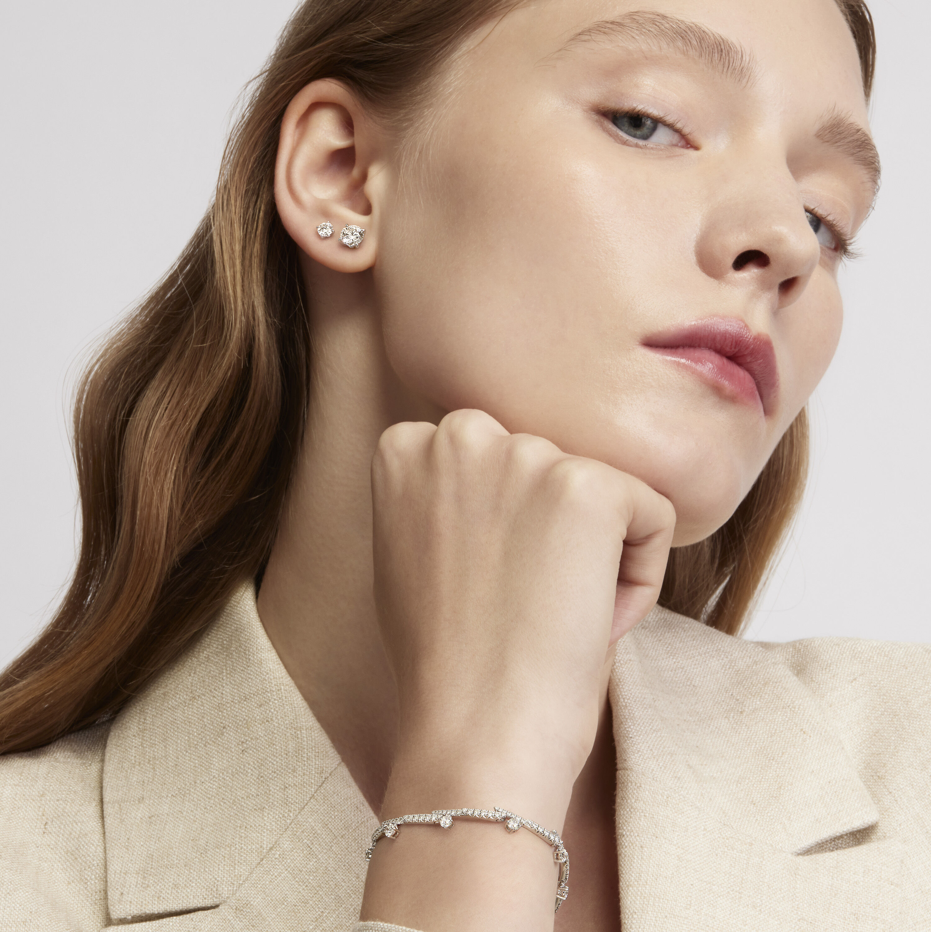VELA Crossover Pav&eacute; Diamond Bracelet, 18K White Gold, large