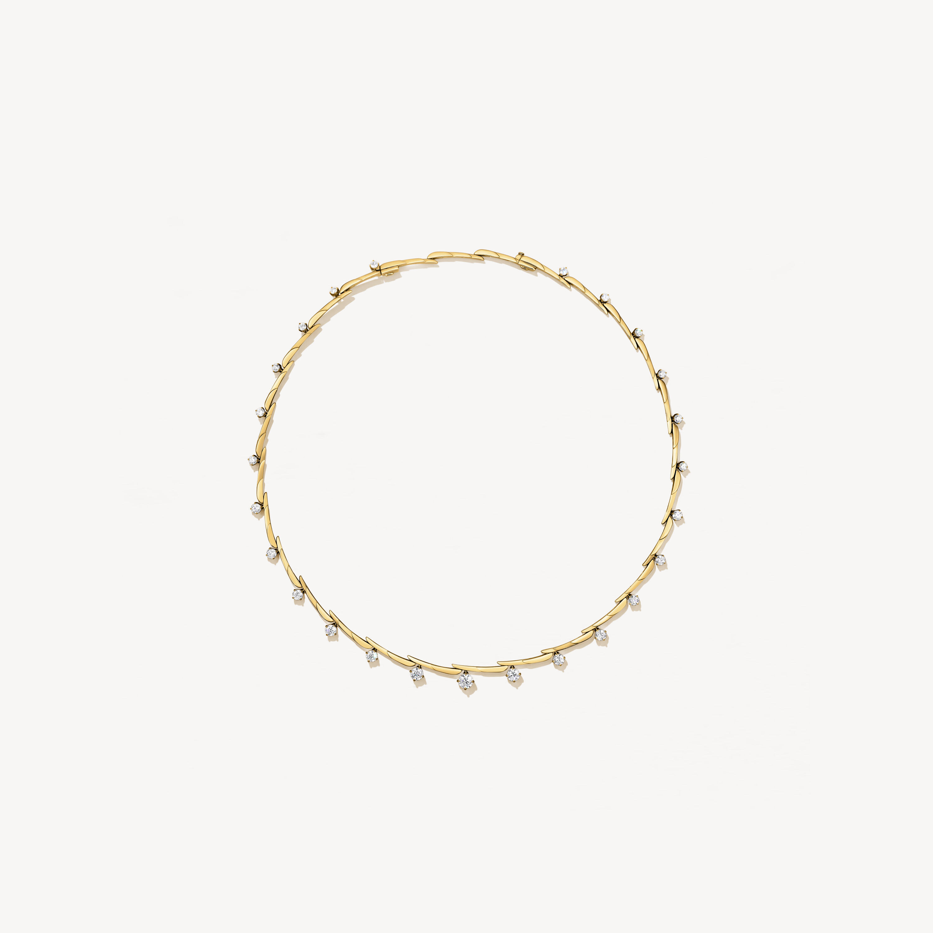 VELA Crossover Necklace, 18K Yellow Gold, large